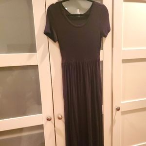 Black maxi - comfortable!!